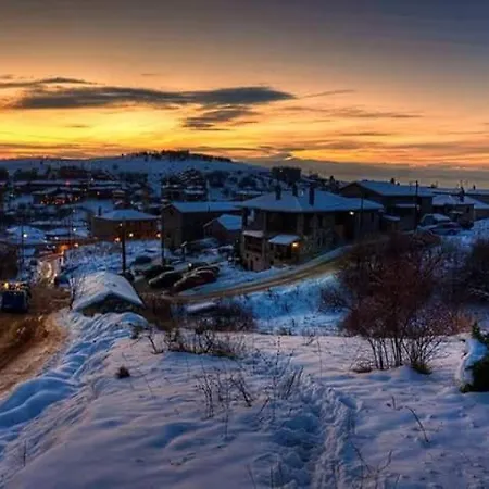 Xenonas Pantheon * 팔라이오스 아기오스 아타나시오스