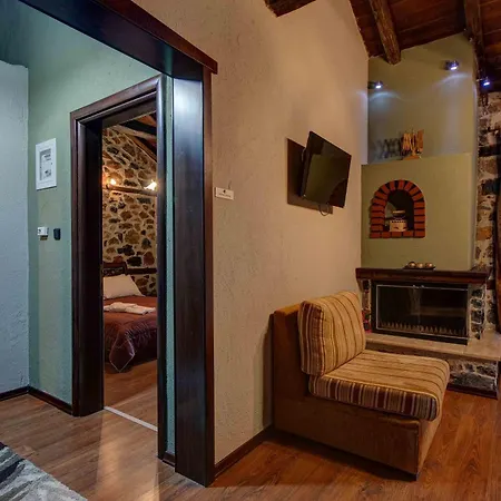 Xenonas Pantheon * Agios Athanasios (Pella)